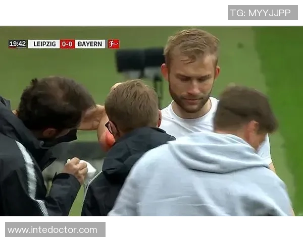 英格兰队不敌荷兰队，球迷热议焦点引发深思